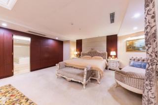 Century Plaza Hotel - 4