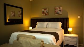 Scents & Suites Luxury Villa - 1