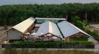 RiverHills Resort - 5