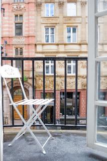 Special apartment with balconies - in the very heart of Leeds - 4
