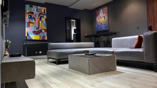De Kings Luxury - 4