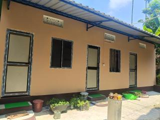 Pranoti guest house - 2