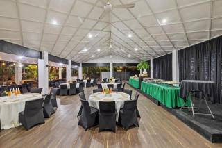 Orator Hotel - 8