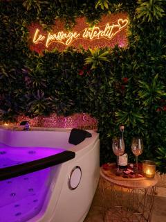 Love Room Le Passage Interdit - 1