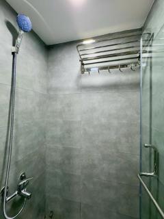 Sunny Haven Apartments - 7