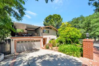 Golf View 3BR w/ 2 King Beds + Fenced Dog Run - 2
