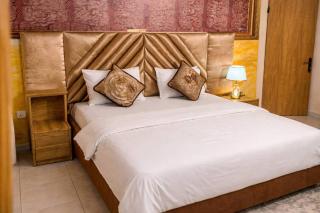 Airport Side Hotel - 0