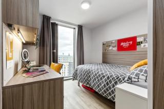 Student Only Premium Ensuite At Kaplan Living Liverpool - 9