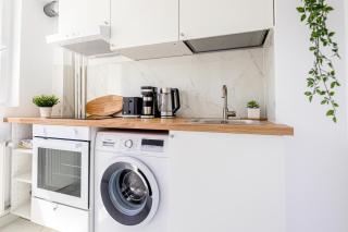 Deda Studio w. Smart TV · AC · washing machine - 0