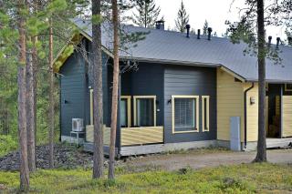 Chalet Lily Incl WiFi, AC, Sauna - 0