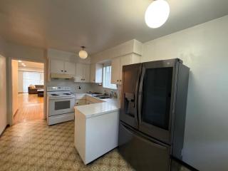 Vancouver South Guesthouse - BC Place 15 Min, Airport 9 Min, Free Parking - 5