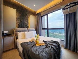 Modern Mossaz Suite 2BR 5 Min to 1U, IKEA, Netfx - 4