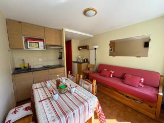 Grand Serre Che A by Mountain Collection Immobilier - 9