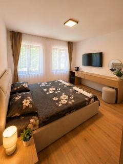 Bujtina Genci & Gonxhe - by Garden Guesthouse - 7