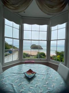 St Catherines View - Direct Beach Access, Sleeps 6 - 3
