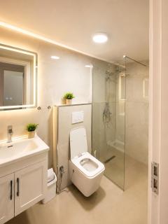 Bujtina Genci & Gonxhe - by Garden Guesthouse - 8