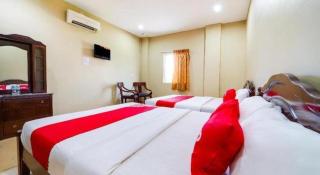 OYO 44058 MOTEL SRE BAYAM - 9