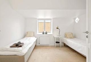 Stylish & Cozy 3B villa close to ocean - 1