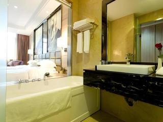 Century Land Hotel Wuyishan - 1