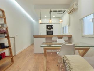 Skyline Luxe Retreat in Barrio Salamanca - 5