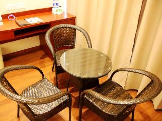 GreenTree Inn Jiaxing ZhongHuan South Road Zhonggang City Express Hotel - 2