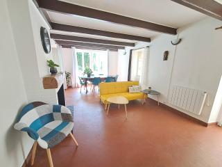LEntre du Chteau, Cottage, Orangery Garden for Teams - 4
