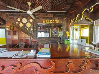 Super OYO Capital O 90659 Raintown Timbers Hotel - Taiping - 7