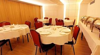 Mumbai Metro - The Executive Hotel - 2