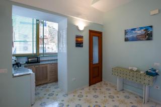 Casa Mariarosa - Seaside Apartment with Balcony - 8