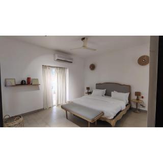 Dona Paula Oceancrest Villa by Dia Hotels and Homes Goa - 2