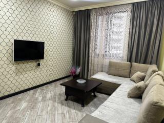 Amiryan's apartment 4 - 8