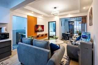 Luxury 1 Bedroom - Olenia Homes - 9