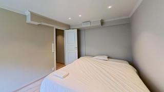 Perfect Group Stay Near City Center - 8