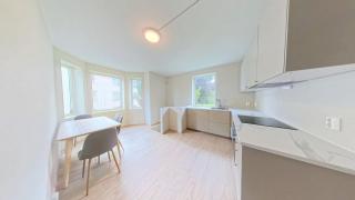 Perfect Group Stay Near City Center - 0