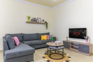 Mauve et Miel 2-BR Apartment In Batroun - 9