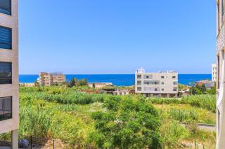 Mauve et Miel 2-BR Apartment In Batroun - 5