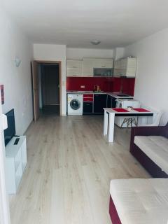One-bedroom apartment in AVENUE complex - 3