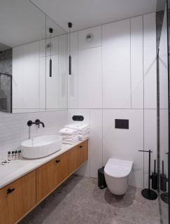 Czysta 4 Premium Residence with AC-ProperUNIT - 4