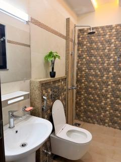 Elegant 1-Bedroom Stay with Comfort & Style - 7