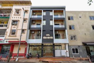 Hotel Vedas Heritage - Karol Bagh - Newly Renovated - 6
