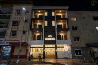 Hotel Vedas Heritage - Karol Bagh - Newly Renovated - 8