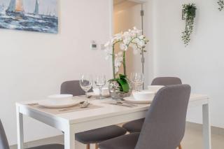 Free housekeeping visits during your stay - StayShort - Tranquil Urban Escape - Premium 1BR in Dubai South - 3