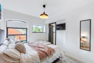 Chic NY-Style Apt - Prime Leeds City Centre Location - 8