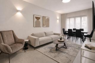 Miklat Private Patio Near Old City By Feelhome - 8