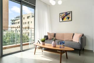 Mamad Beach & City Center Sea View By Feelhome - 9