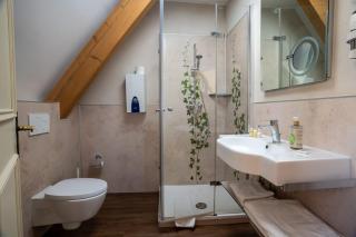 Ferienwohnung Burg Hohenhardt - Zimmer 9 und 10 - 2