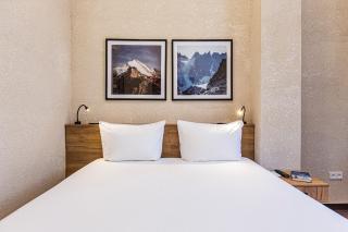 TAU 28 Hotel - 8