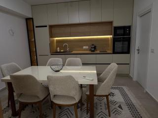 East Gate Living - Premium Stay - 1