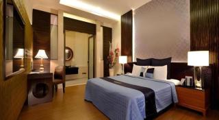 AT Motel - 2