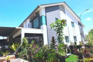 KLANG Entire Terrace Rose 3 Homestay 0 Deposit Kitchen WiFi - 0